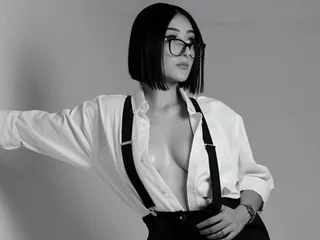 Alesxia profile