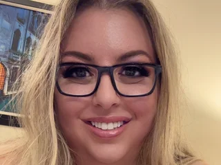 FaraPhenix profile