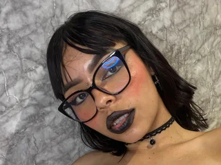 GeekyNyveth profile