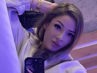 Izza_Bella profile