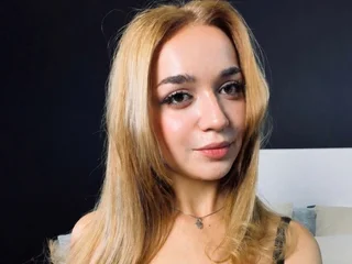 MochiiMia profile