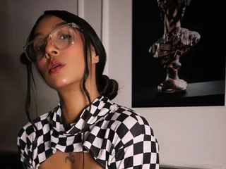 laurynbrown profile
