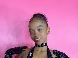 taniaa19 profile